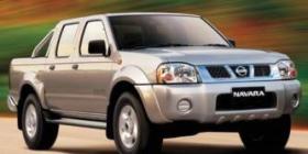 Nissan Navara Dual Cab Utility Manual (2004)